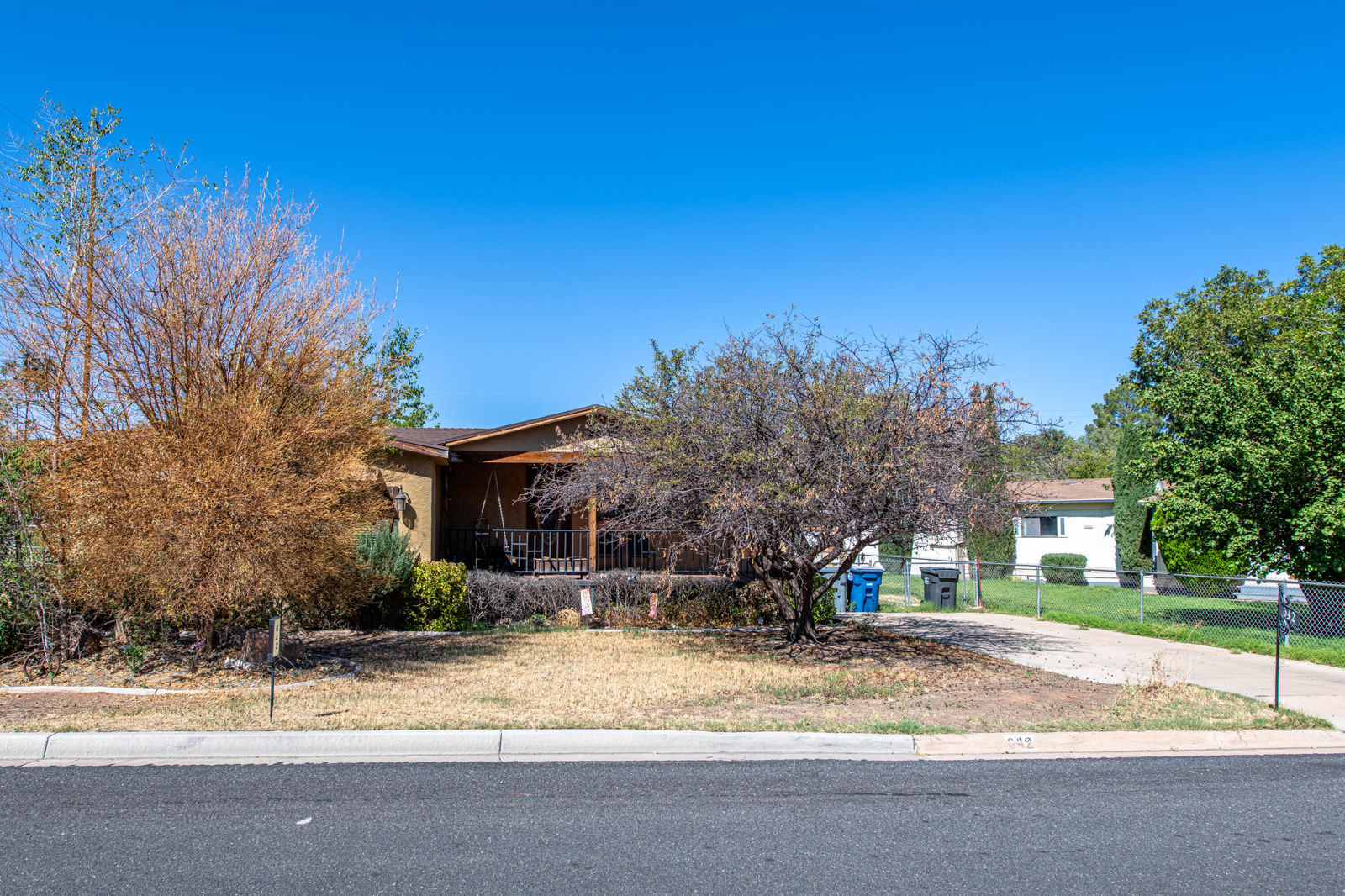 642 N 120 E, Hurricane, photo 1