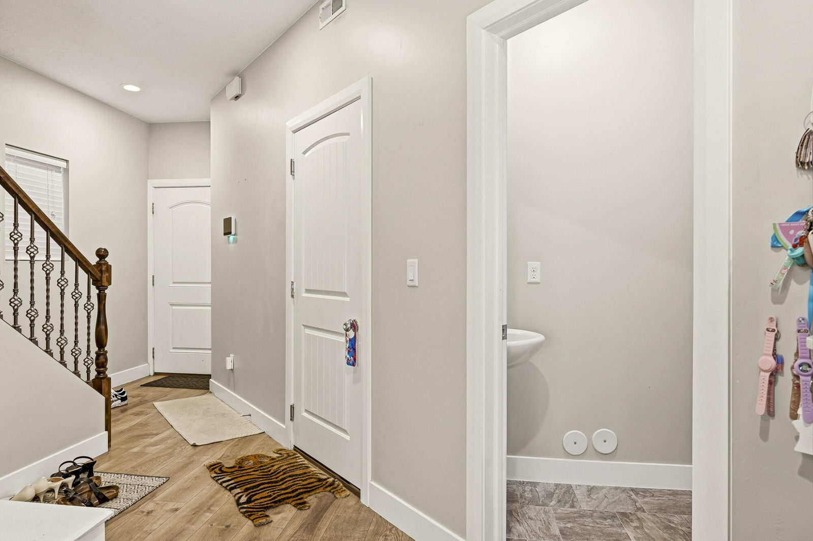 173 E Fiddlers Canyon RD, 43, Cedar City, photo 4 of 28