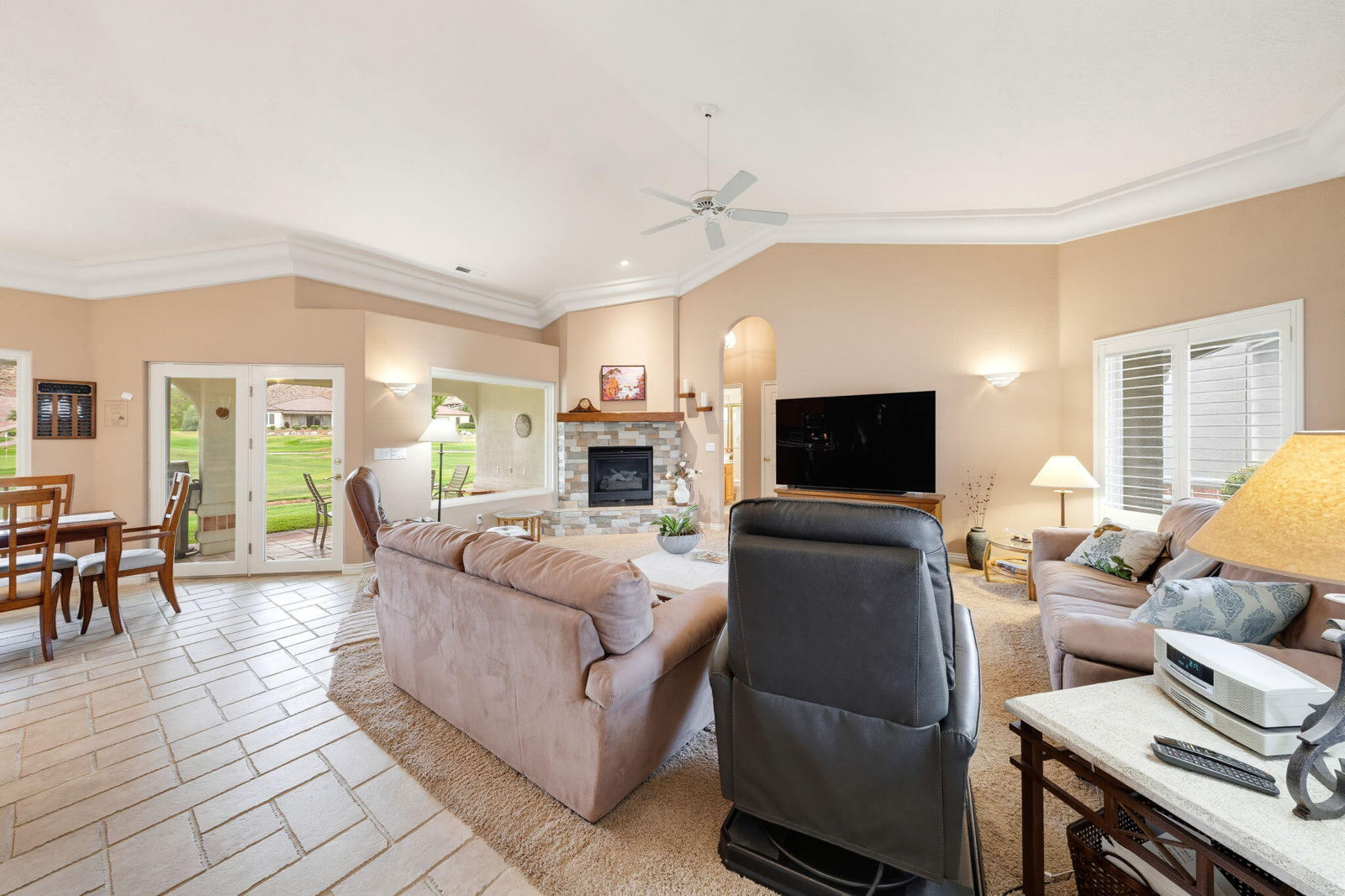 150 S Crystal Lakes DR, 3, St George, photo 8 of 60