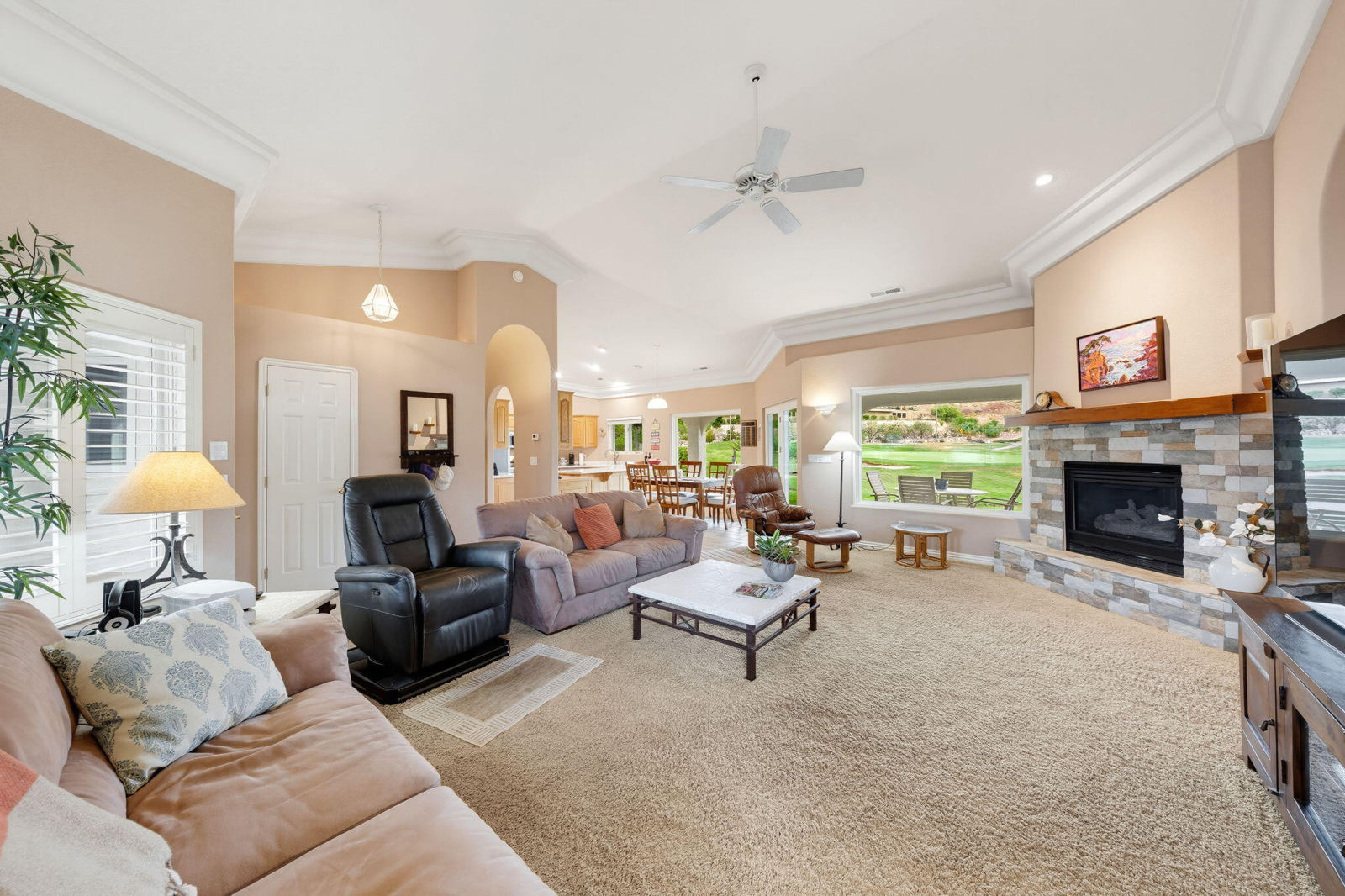 150 S Crystal Lakes DR, 3, St George, photo 9 of 60