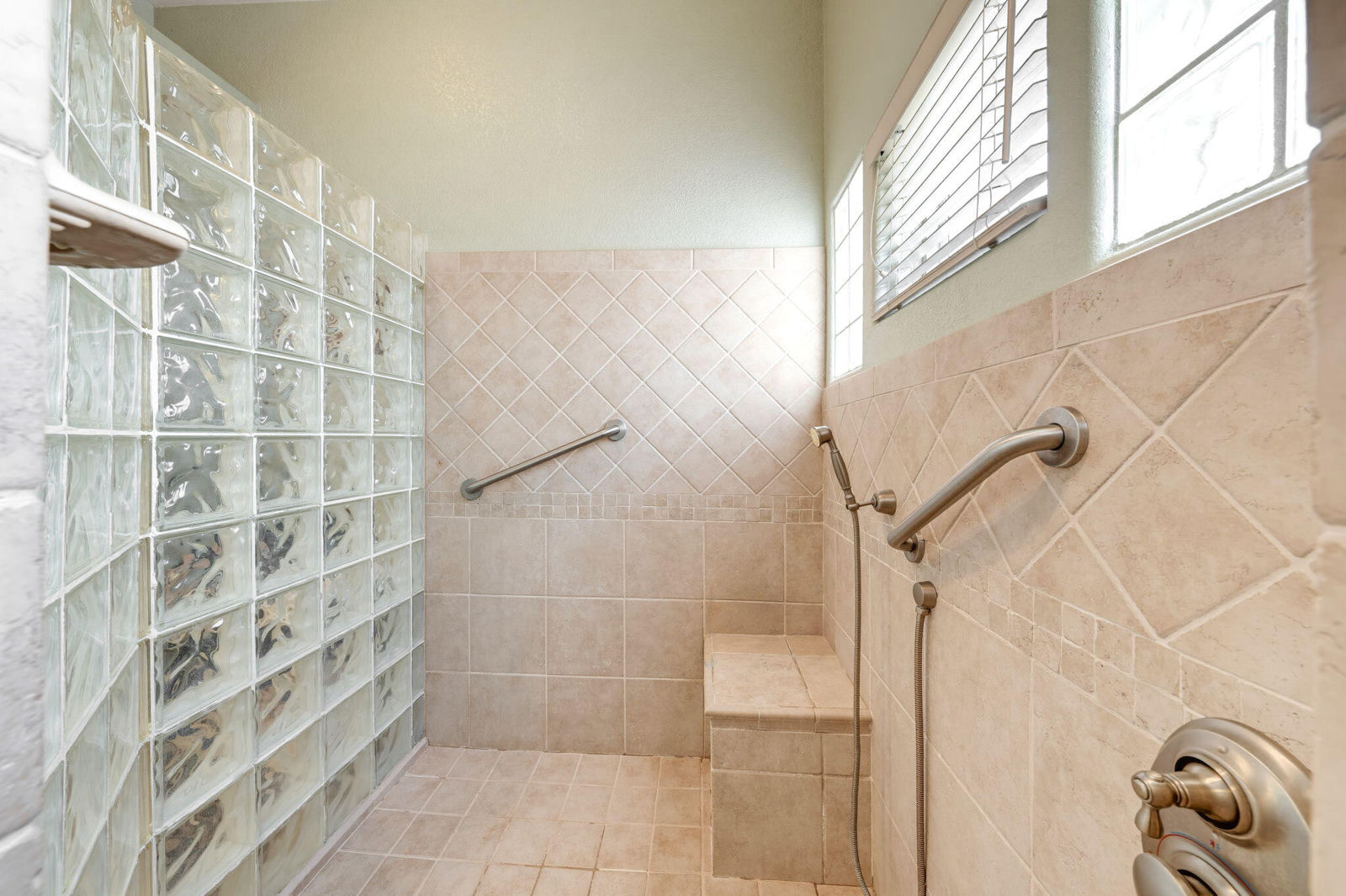 150 S Crystal Lakes DR, 3, St George, photo 23 of 60