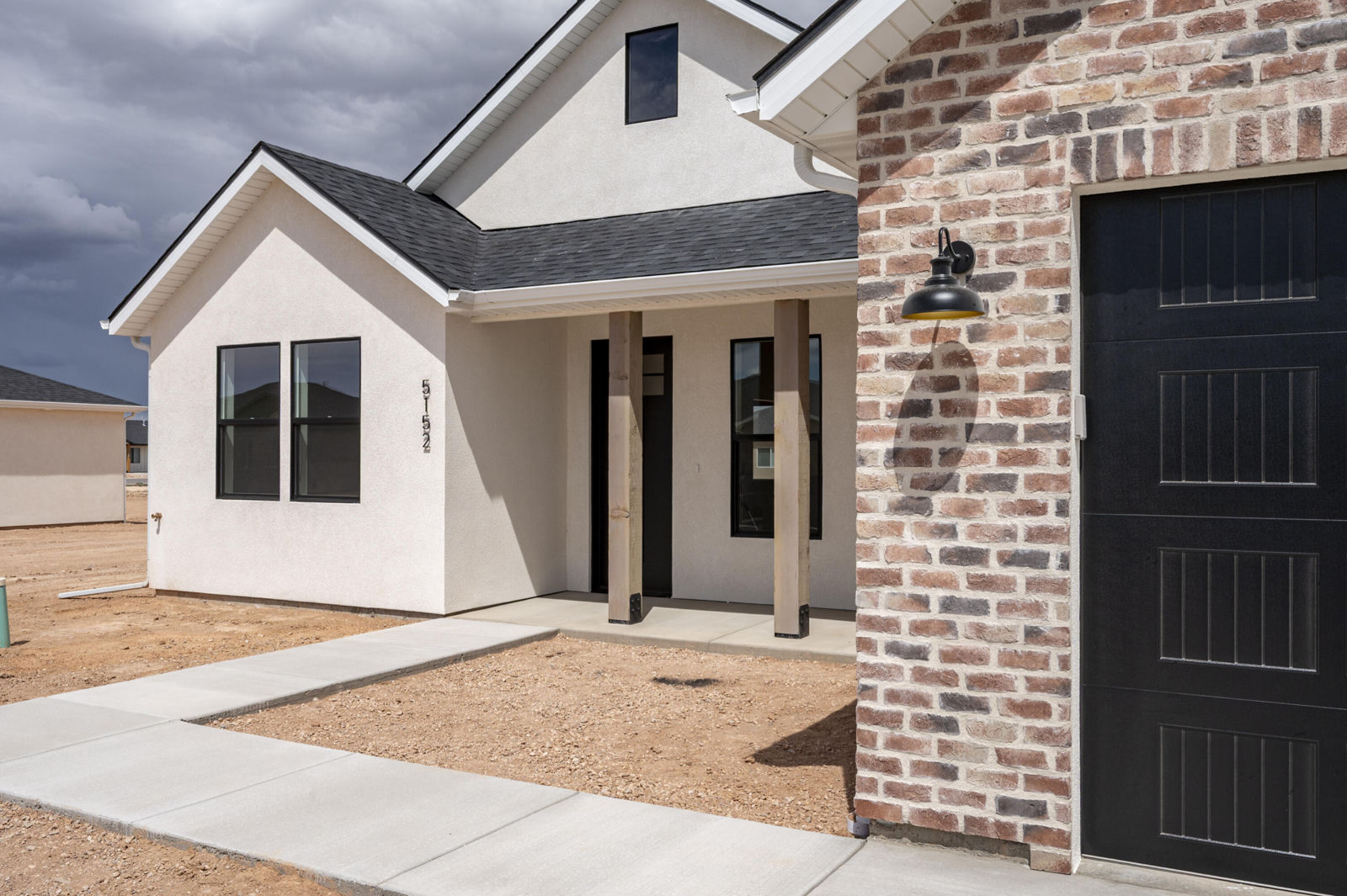 5075 Matheson Way, Enoch, photo 4 of 43