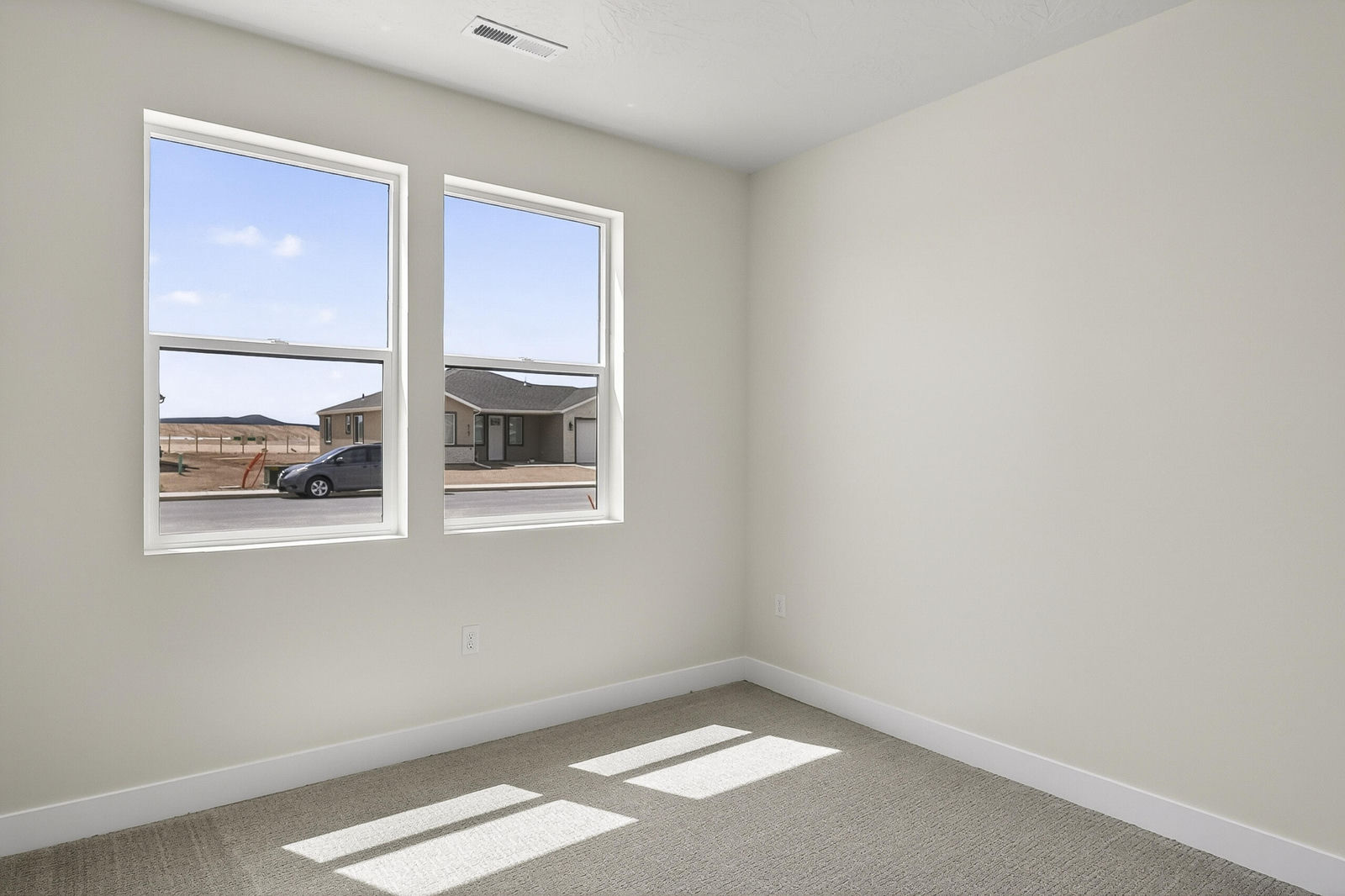 5075 Matheson Way, Enoch, photo 35 of 43