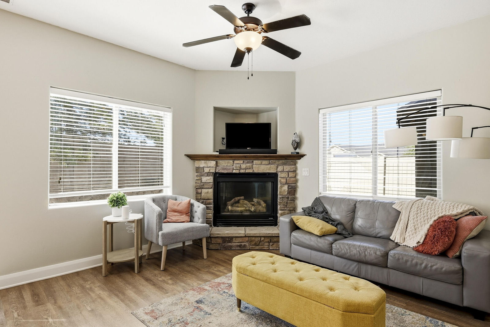 1288 N North Cedar Blvd, 17, Cedar City, photo 4 of 37
