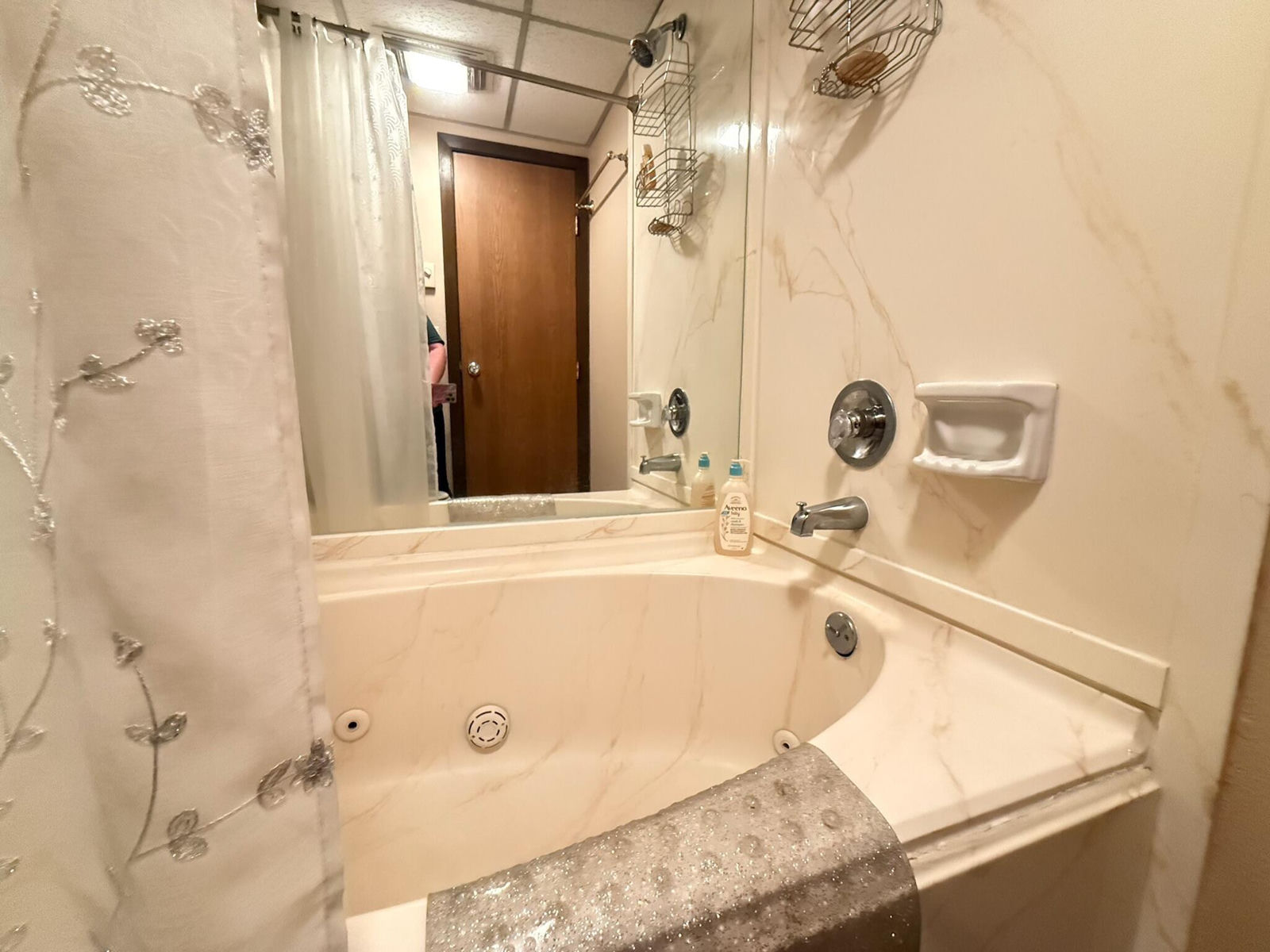 464 N North, B213, Brian Head, photo 16 of 29