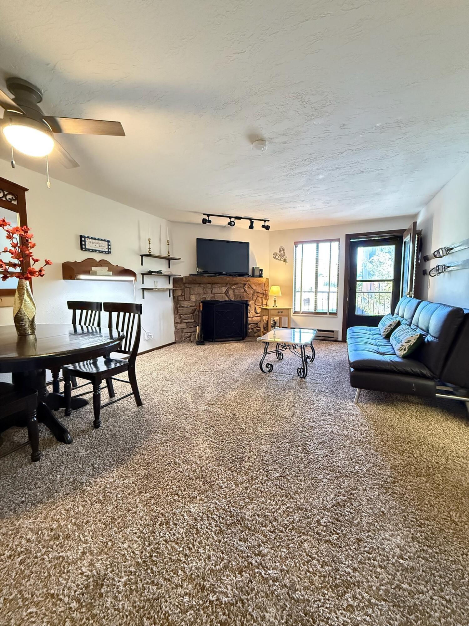 464 N North, B213, Brian Head, photo 4 of 29