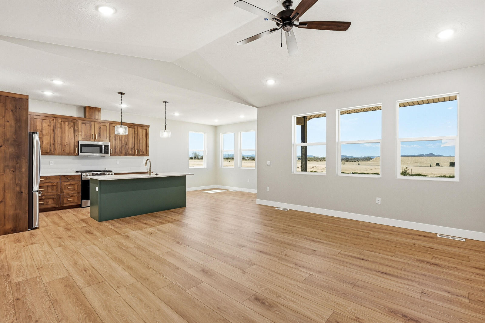 4129 N 350 W, Cedar City, photo 7 of 48