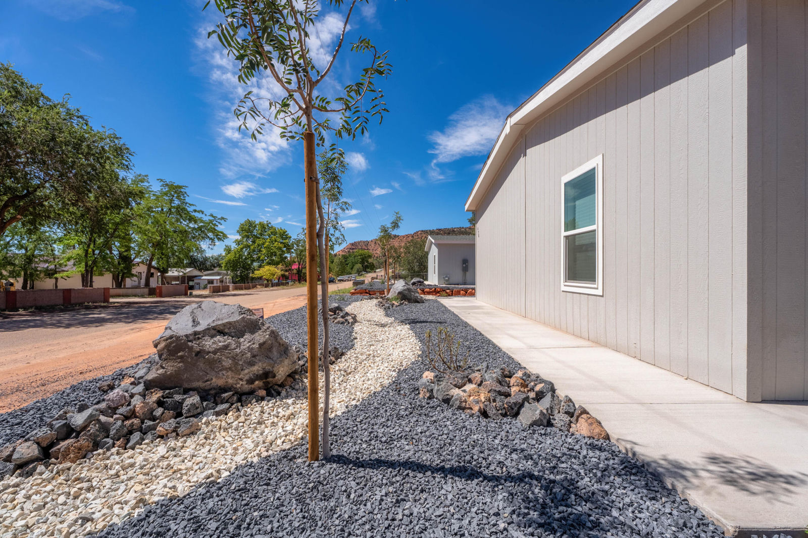 476 E Jessop Ave, Hildale, photo 4 of 48