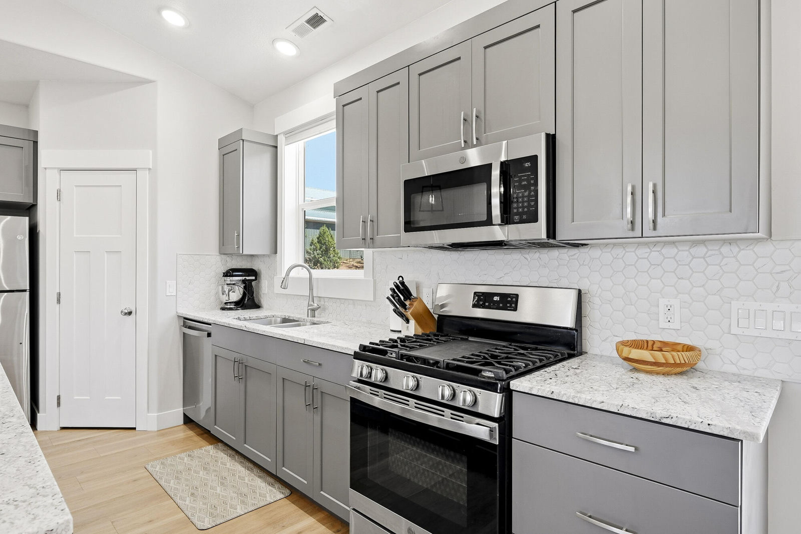 4173 S Little Pinto Creek Road, Cedar City, photo 12 of 46
