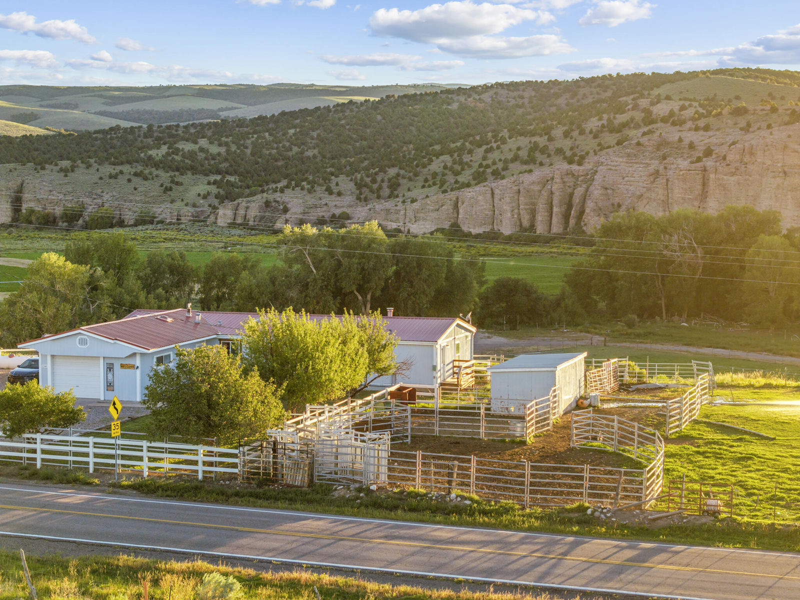1240 S Black Canyon Road, Antimony, photo 1