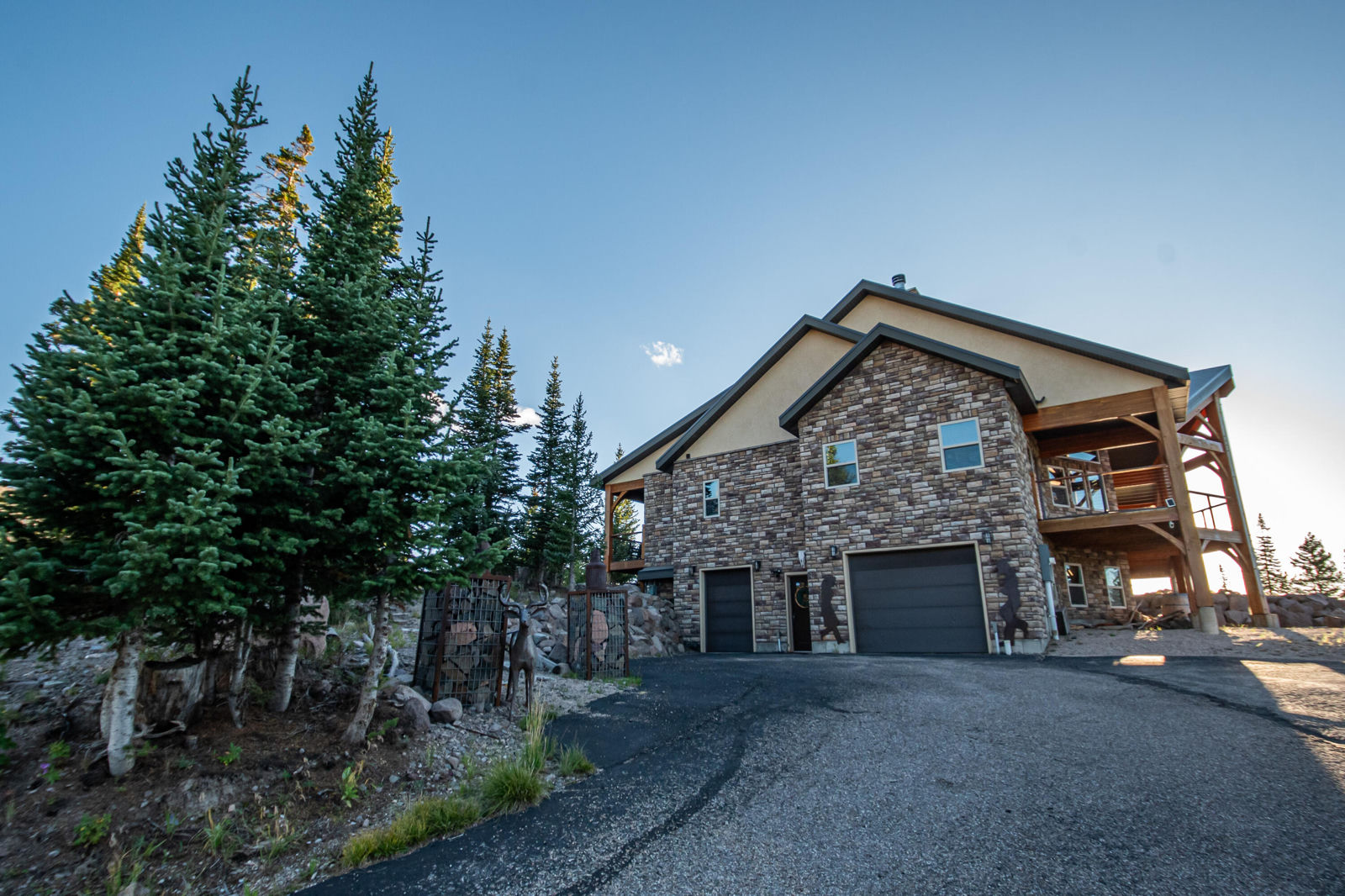 911 E Kodiak DR, Brian Head, photo 6 of 59
