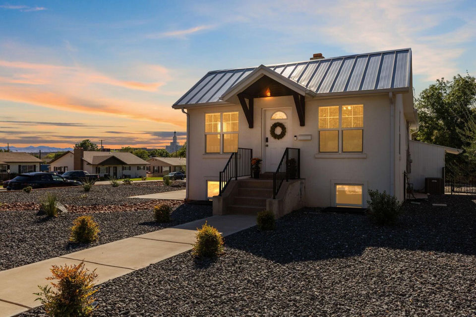 294 S 500 E, St George