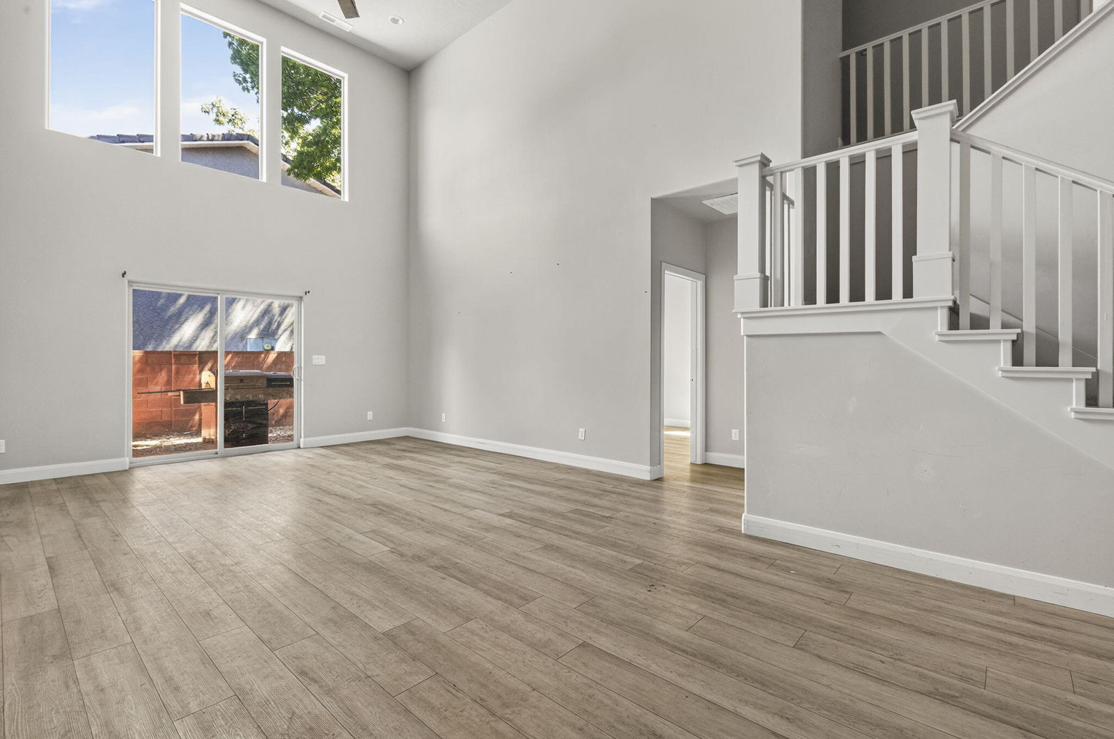 174 N 100 W, 12, Hurricane, photo 9 of 29