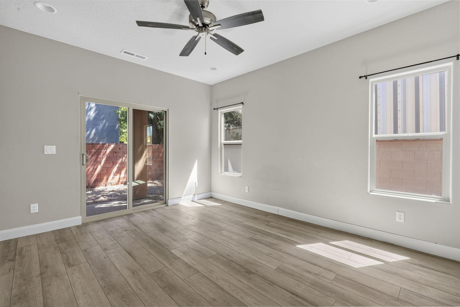 174 N 100 W, 12, Hurricane, photo 13 of 29
