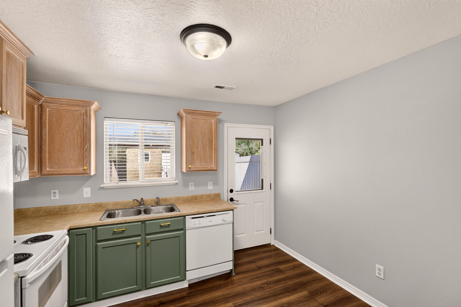 1903 N 550 W, Cedar City, photo 9 of 19