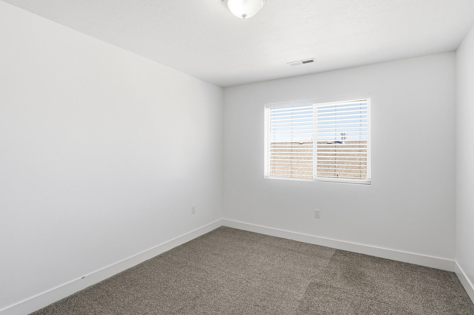 888 S 25 W, Cedar City, photo 28 of 51