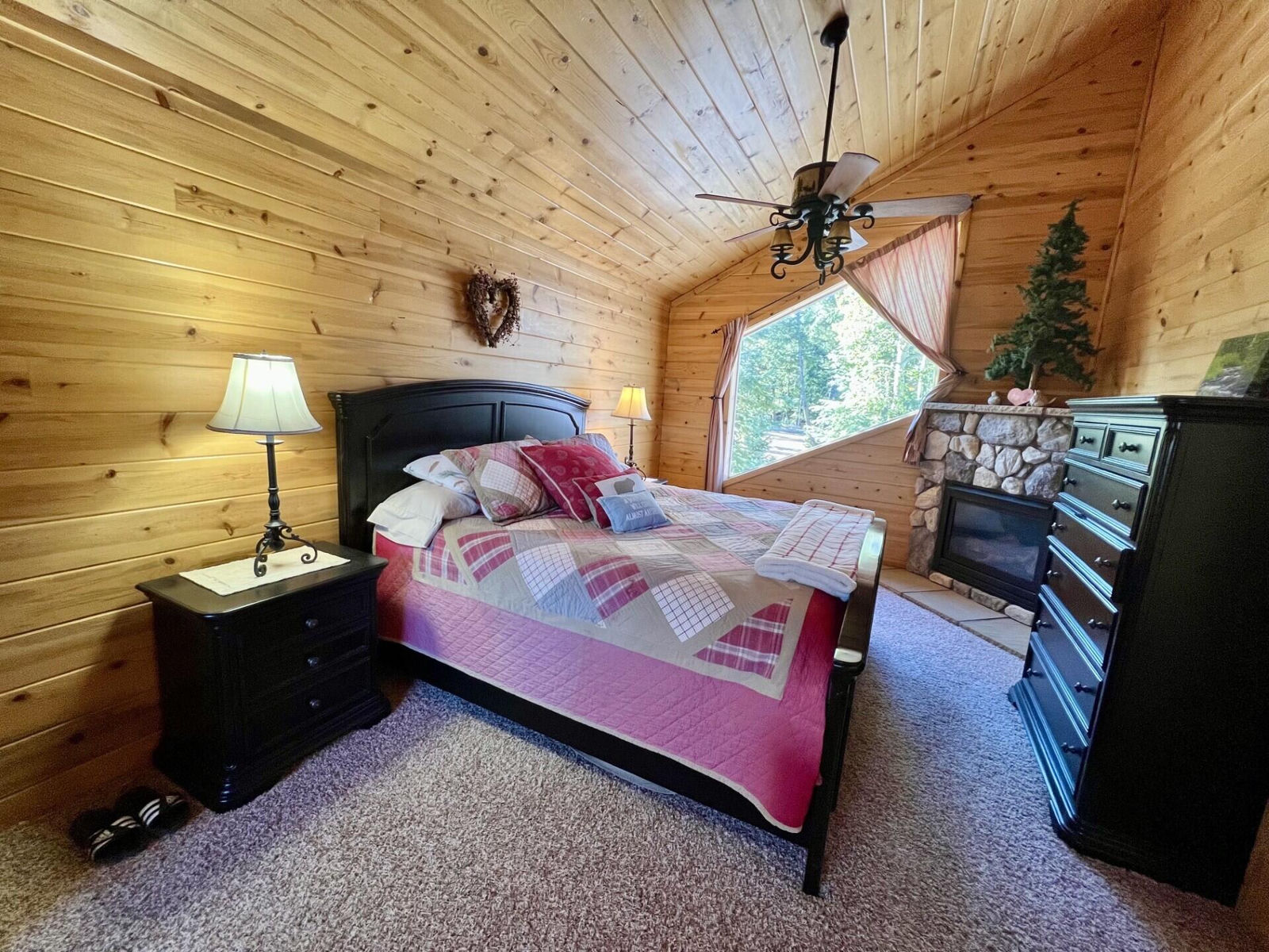1255 E Redwood RD, Duck Creek Village, photo 31 of 47