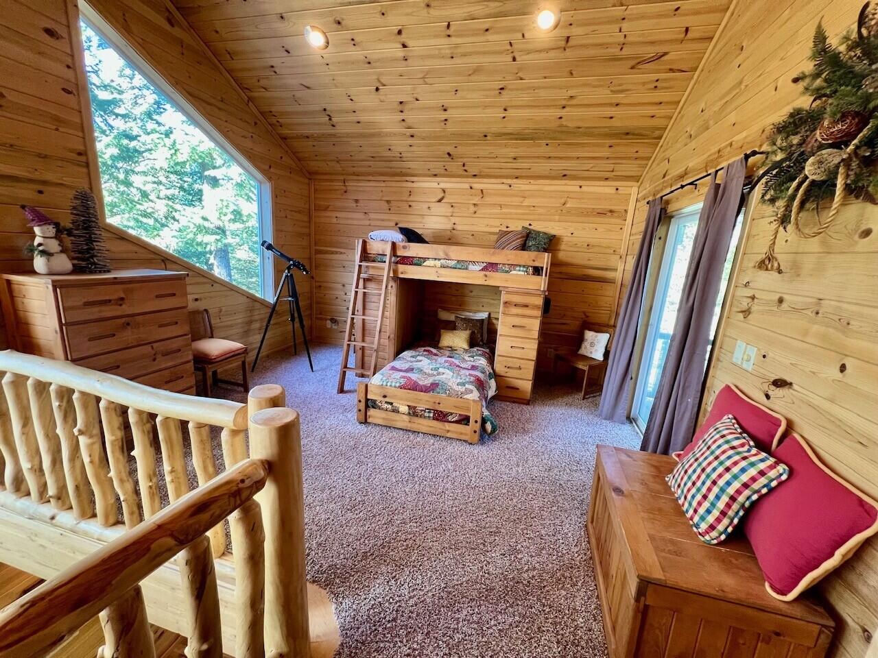 1255 E Redwood RD, Duck Creek Village, photo 33 of 47