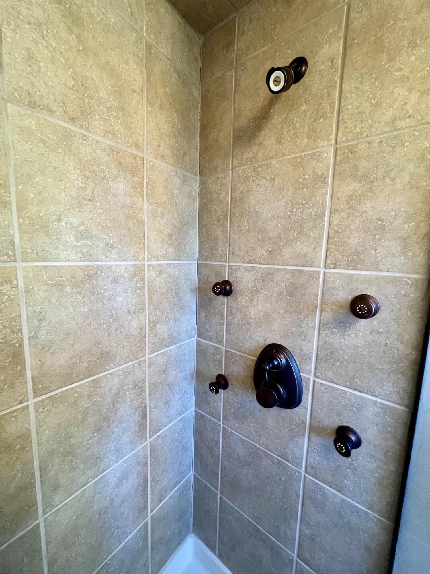 1255 E Redwood RD, Duck Creek Village, photo 36 of 47