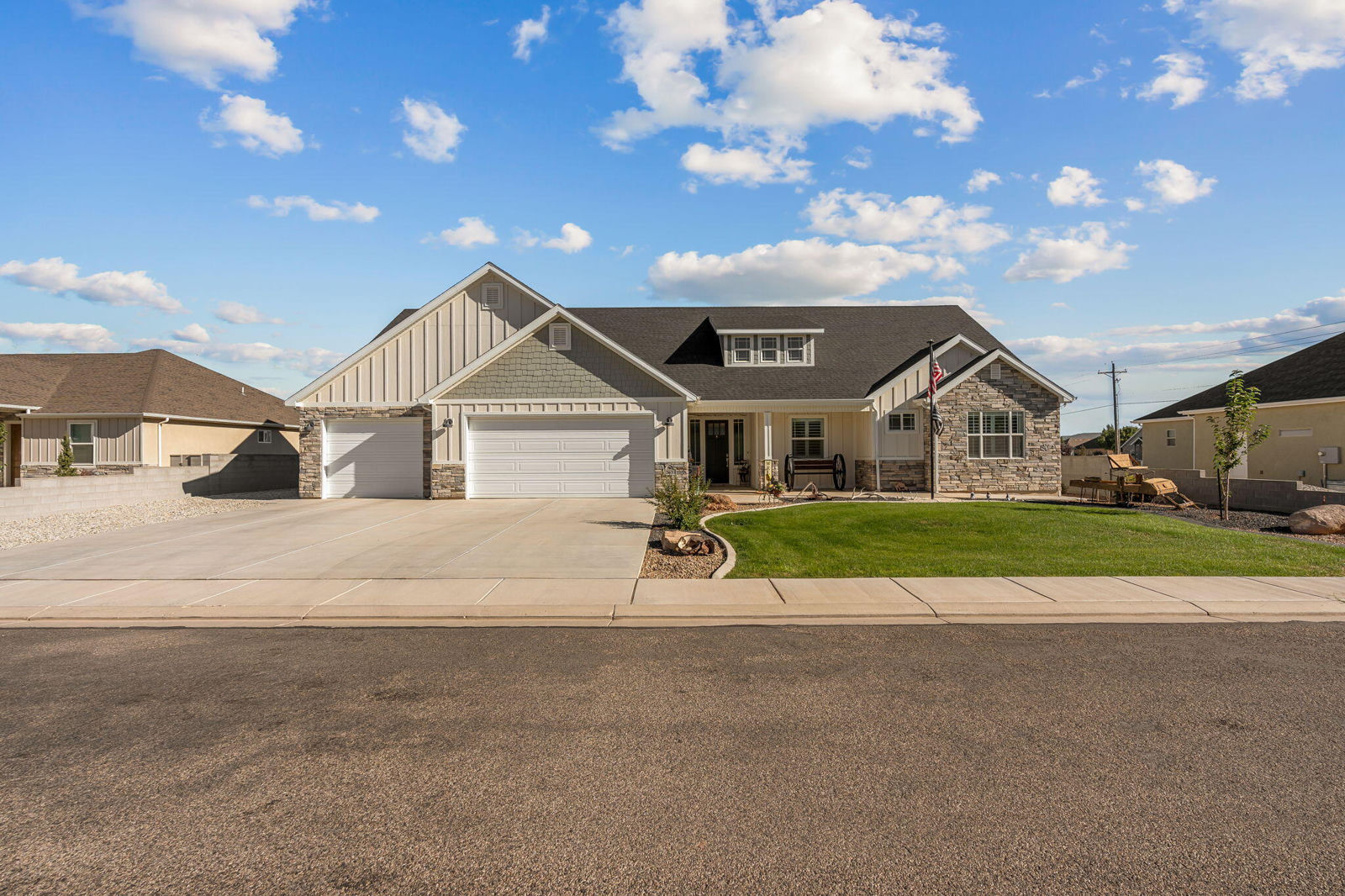 563 E 5020 N, Enoch, photo 47 of 48