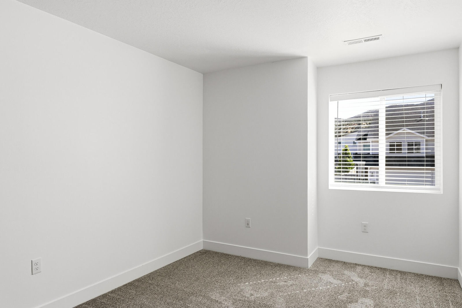 888 S 25 W, Cedar City, photo 32 of 51