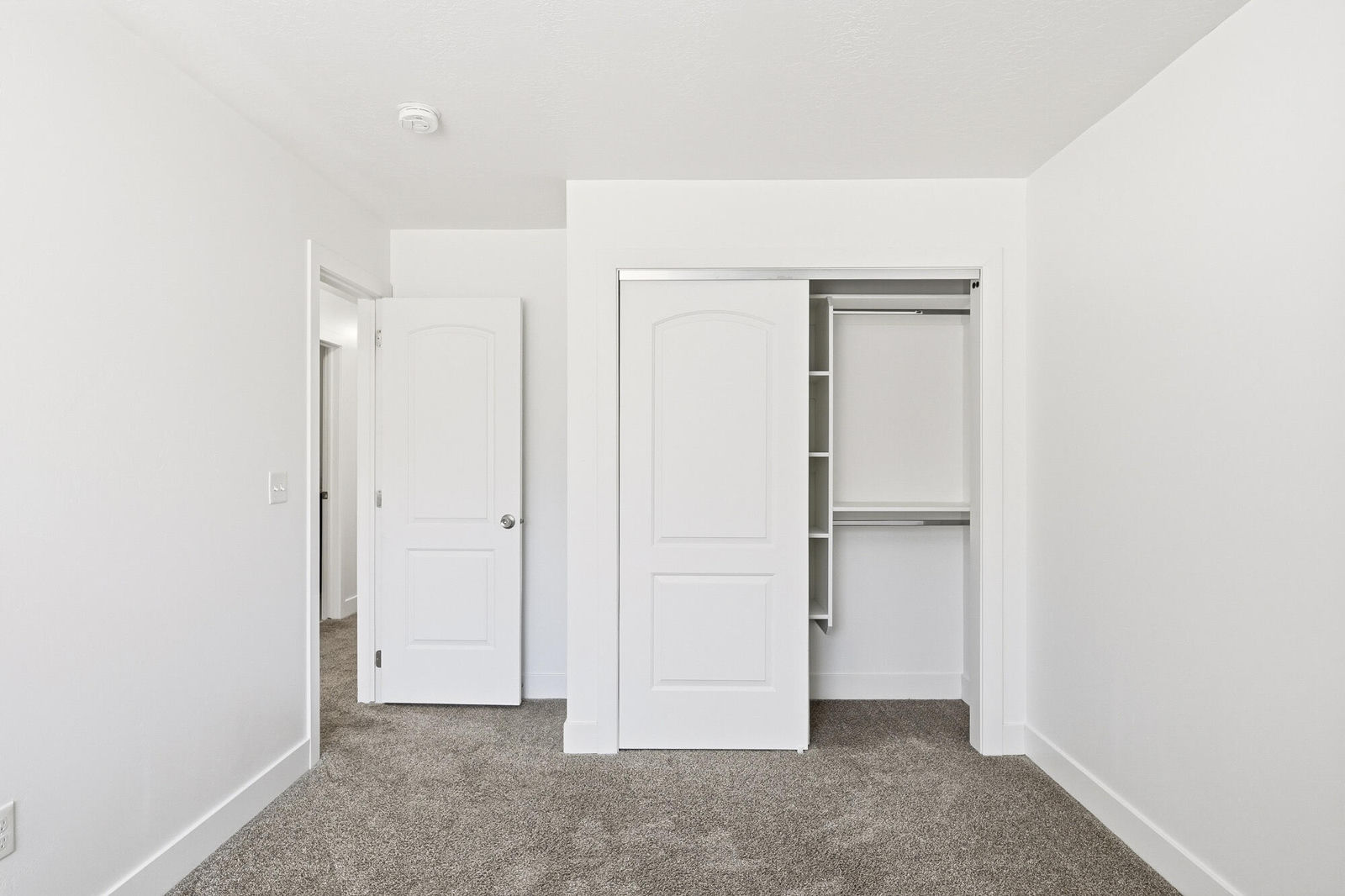888 S 25 W, Cedar City, photo 33 of 51