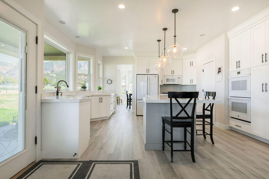 452 W 25 N, Kanarraville, photo 11 of 59