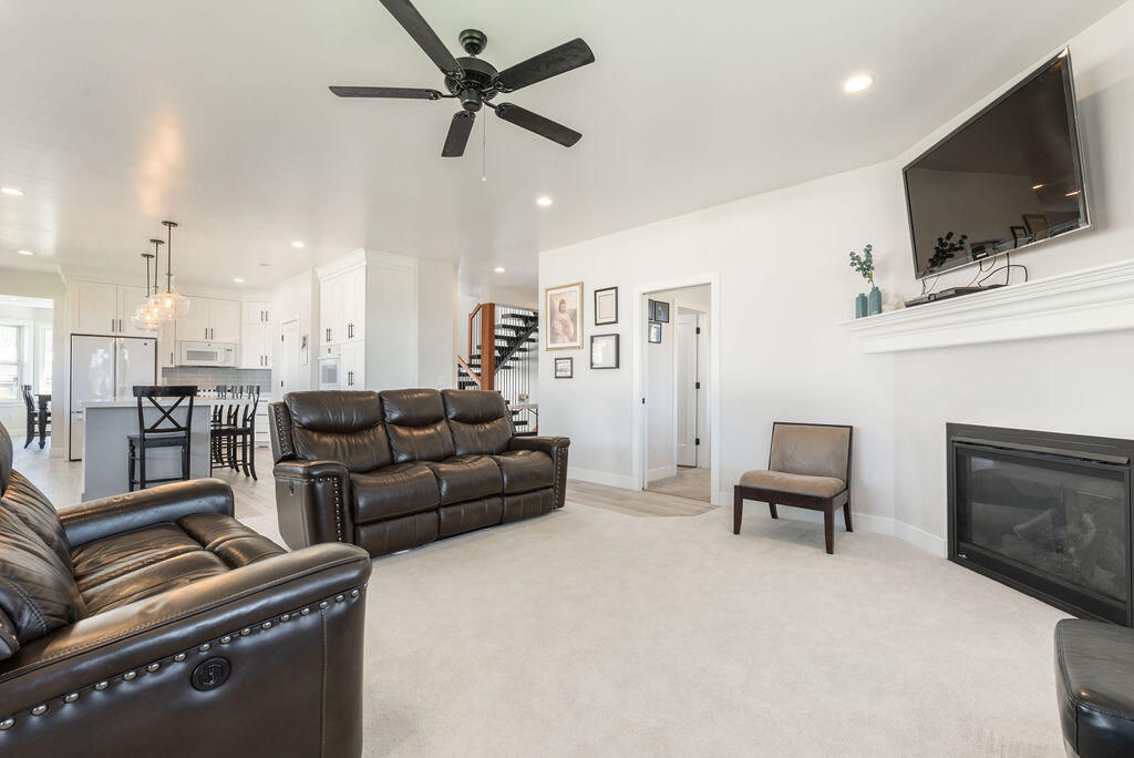 452 W 25 N, Kanarraville, photo 16 of 59