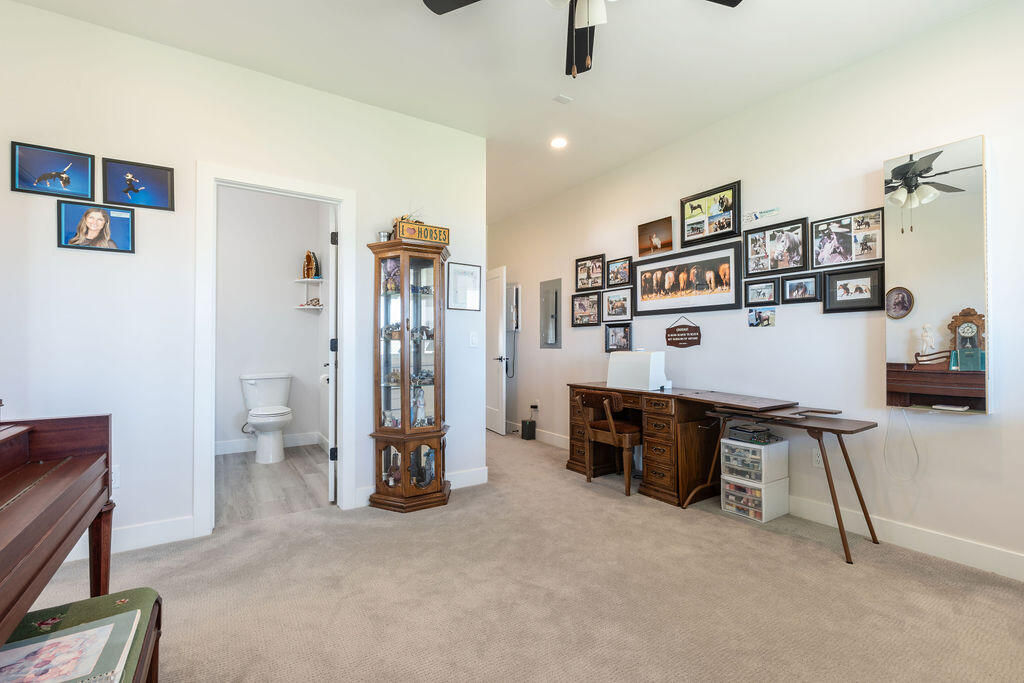 452 W 25 N, Kanarraville, photo 20 of 59