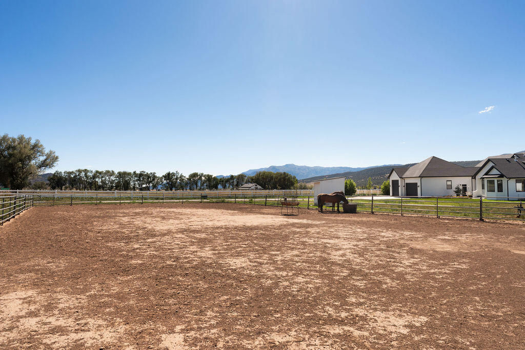 452 W 25 N, Kanarraville, photo 58 of 59
