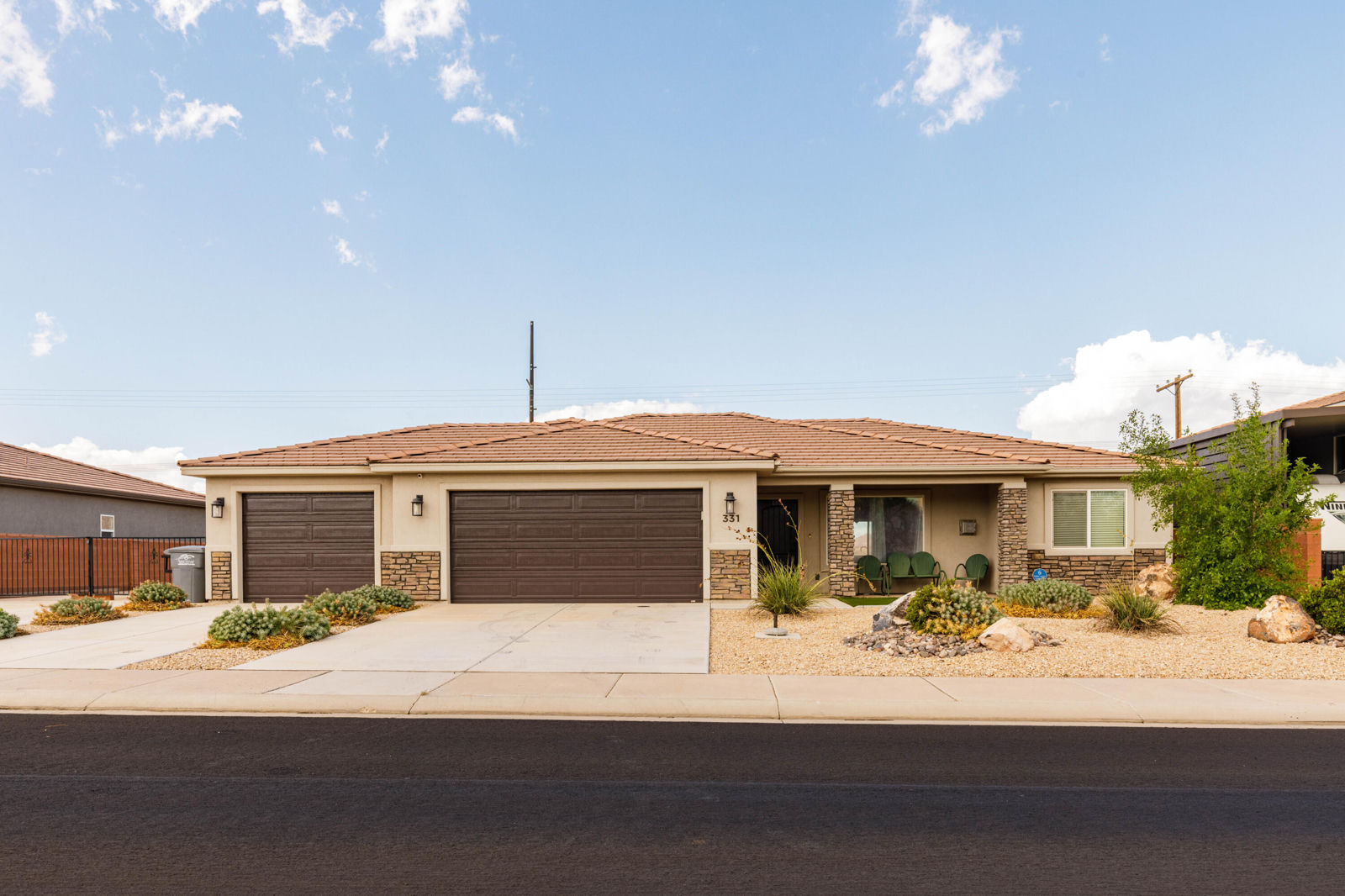 331 N 2780 W, Hurricane, photo 1
