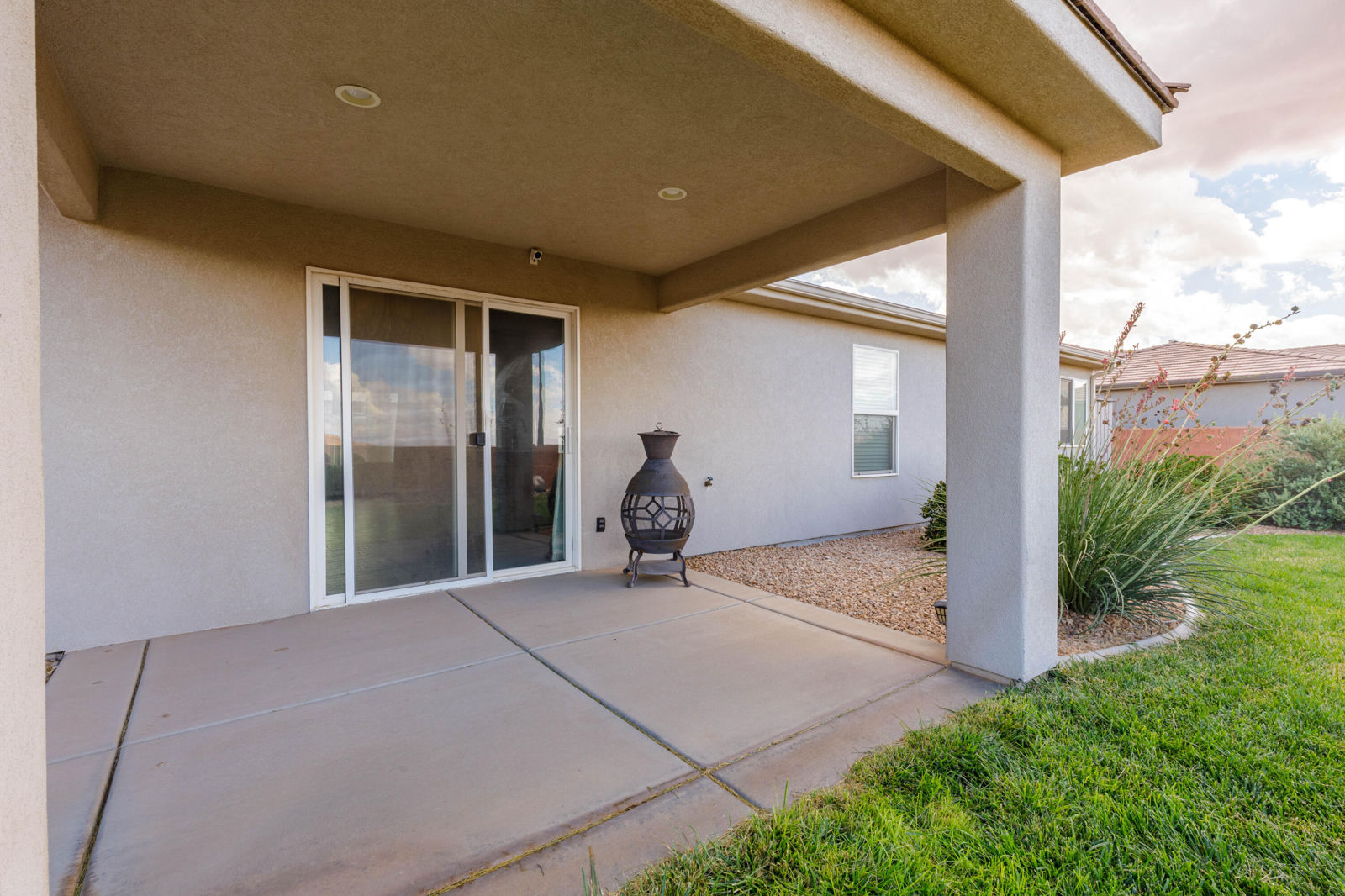 331 N 2780 W, Hurricane, photo 23 of 45
