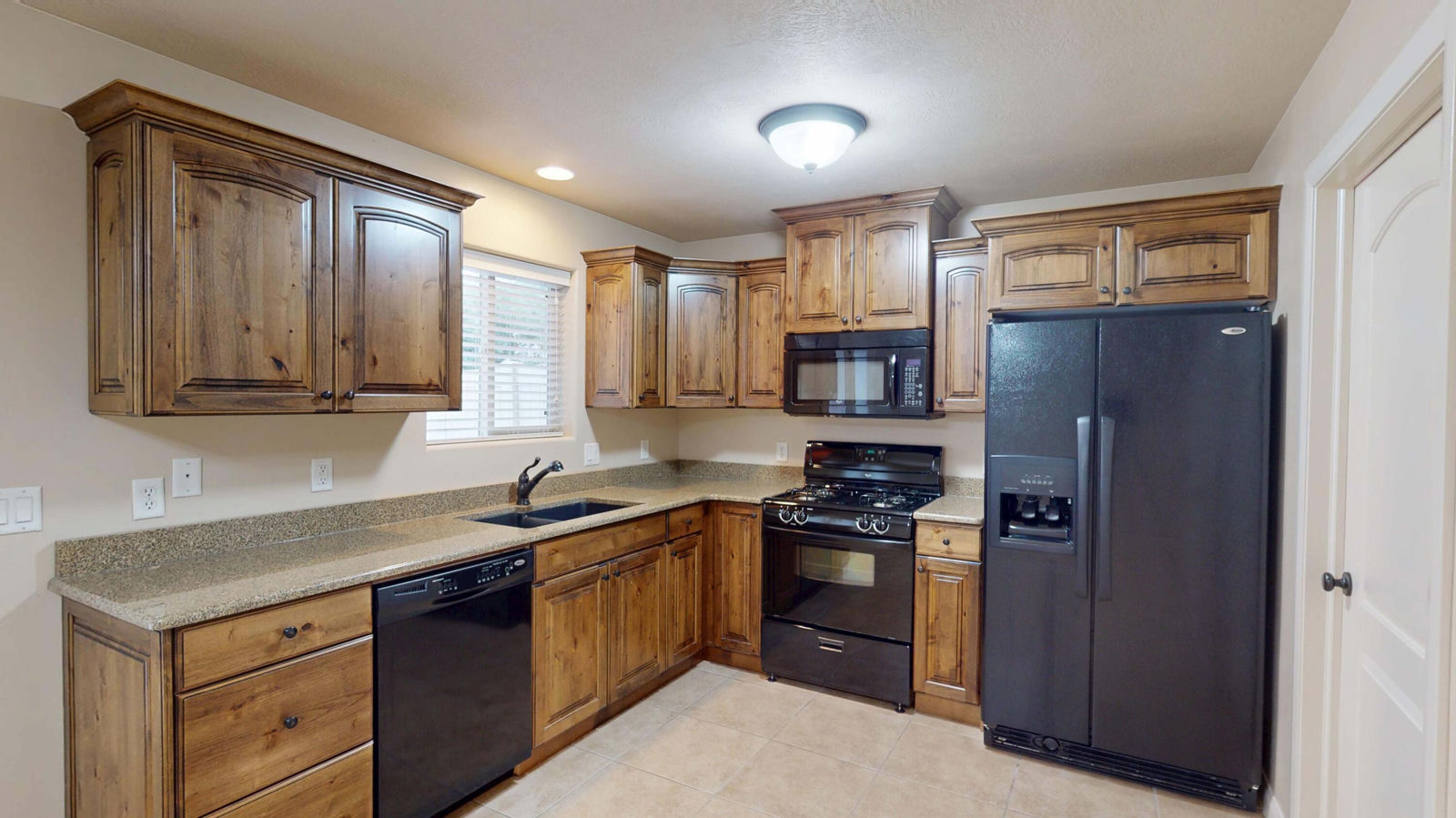 340 W 1425 North ST N, 80, Cedar City, photo 6 of 26