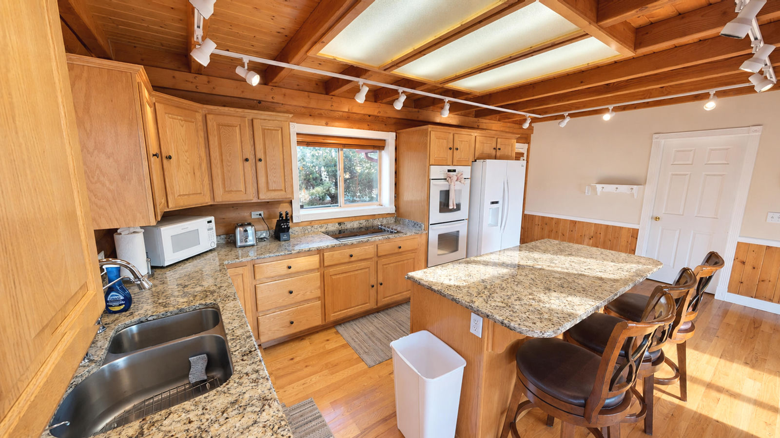 1243 S Hillcrest DR S, Cedar City, photo 8 of 75
