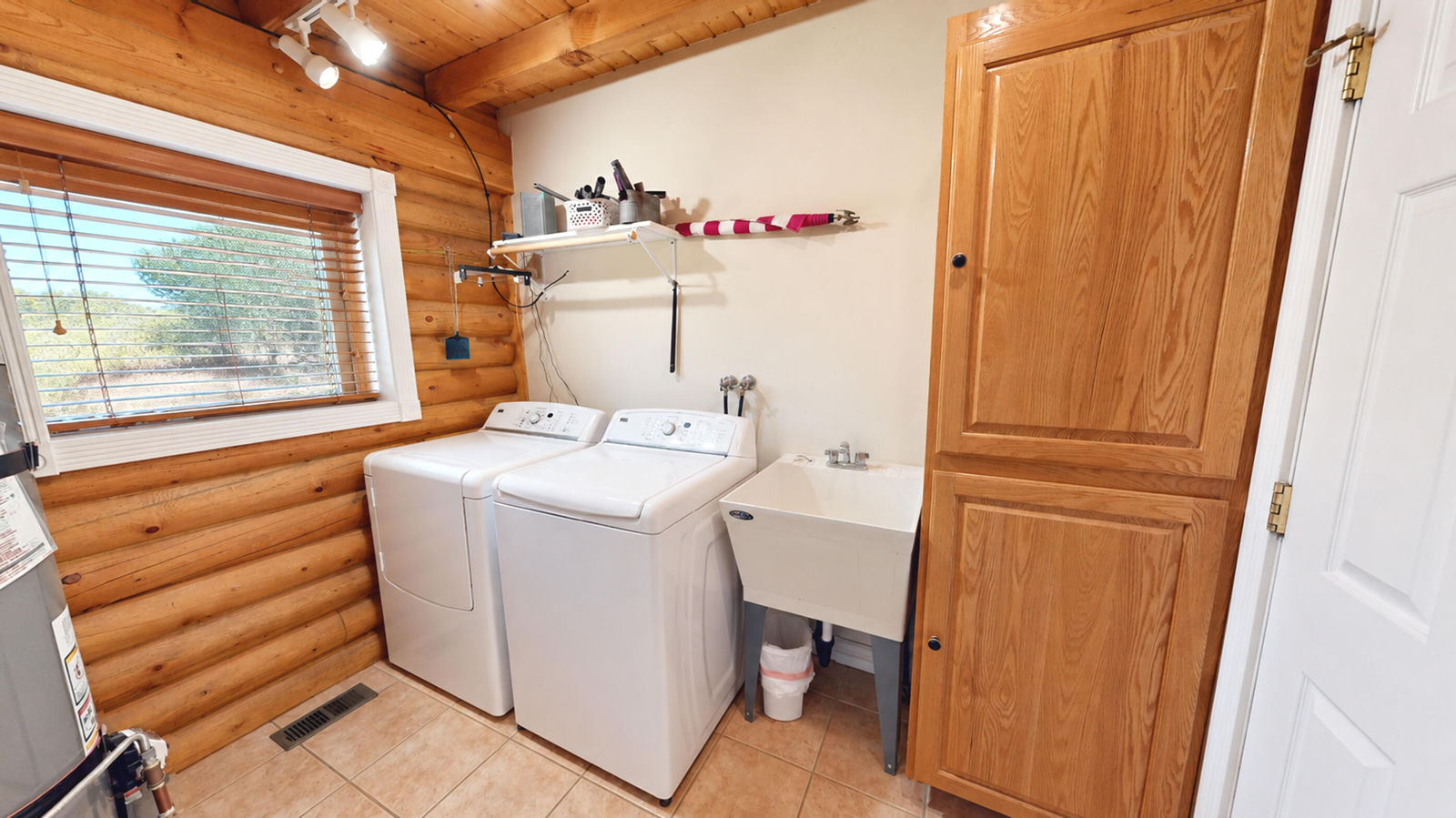 1243 S Hillcrest DR S, Cedar City, photo 10 of 75