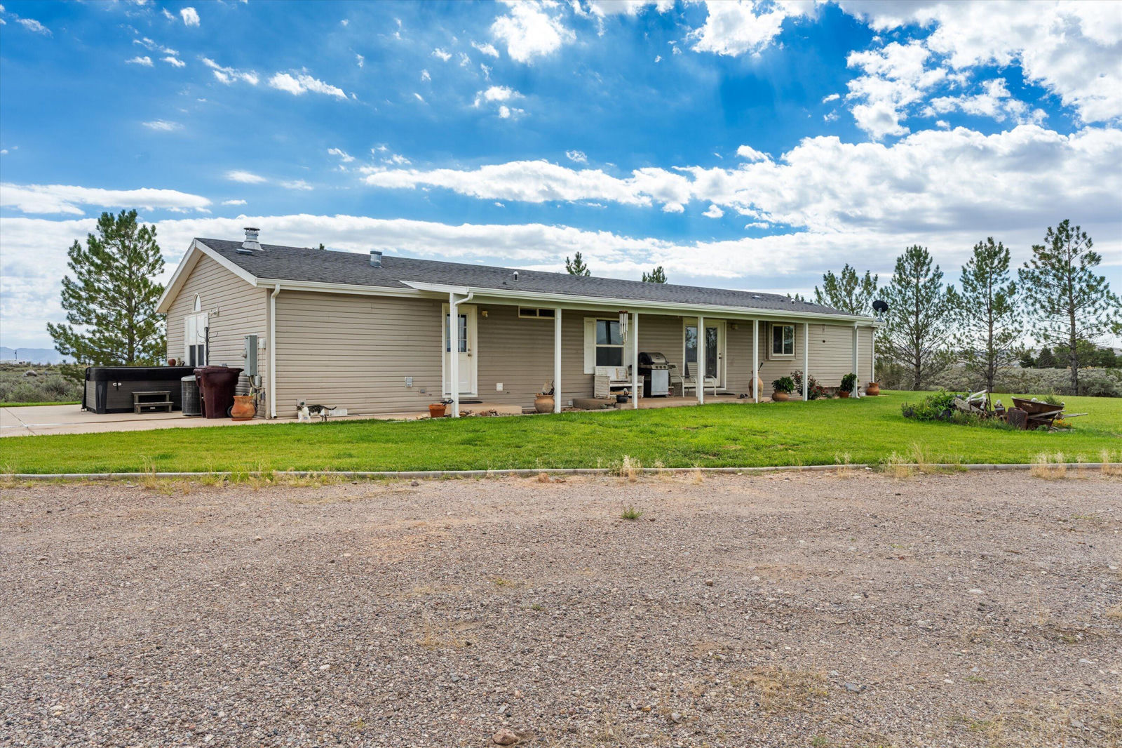 3083 N 5900 W, Beryl, photo 2 of 50