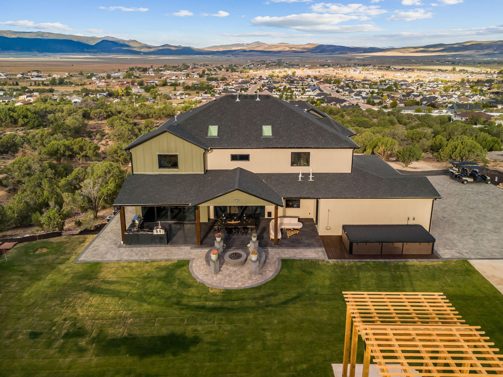1321 S Cedar Bluffs DR, Cedar City, photo 9 of 93