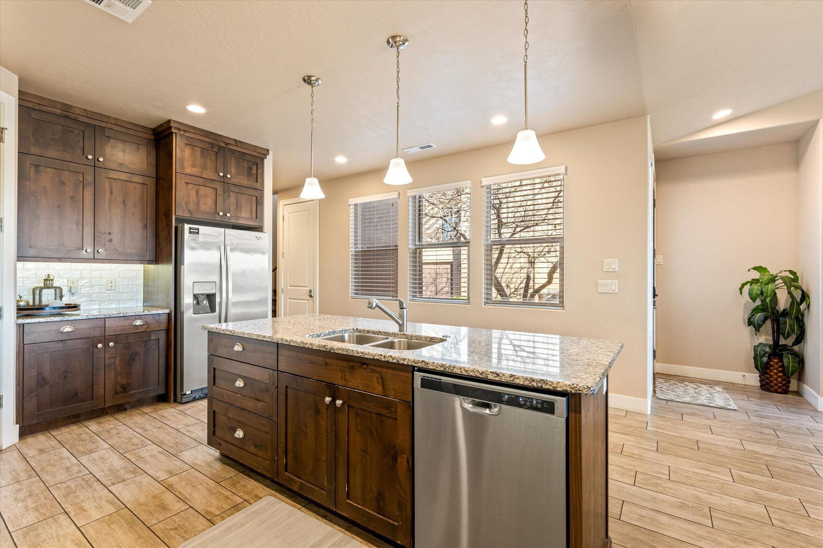 3800 Paradise Village DR, 74, Santa Clara, photo 10 of 55