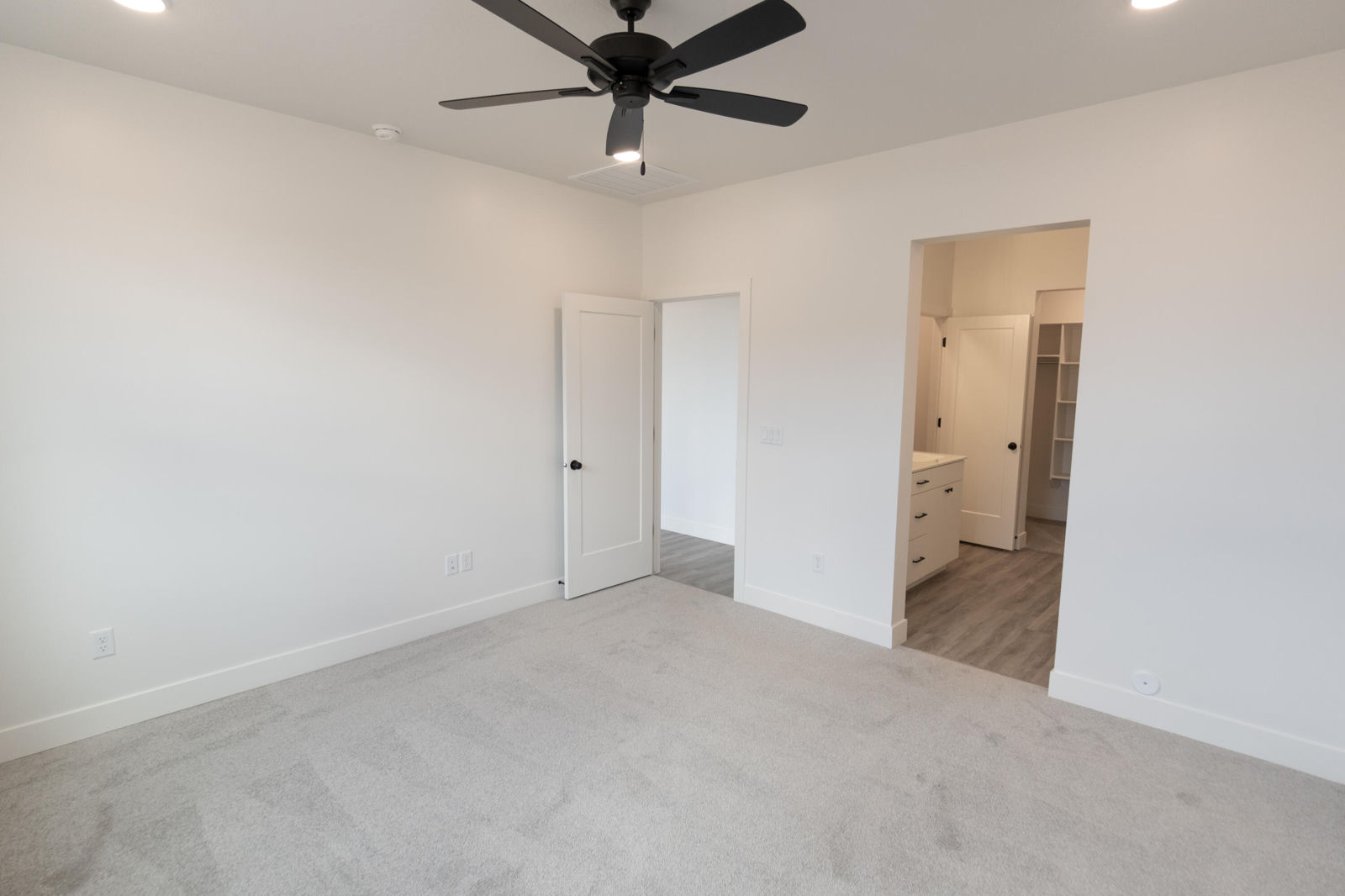 344 W Rosie, Cedar City, photo 19 of 38