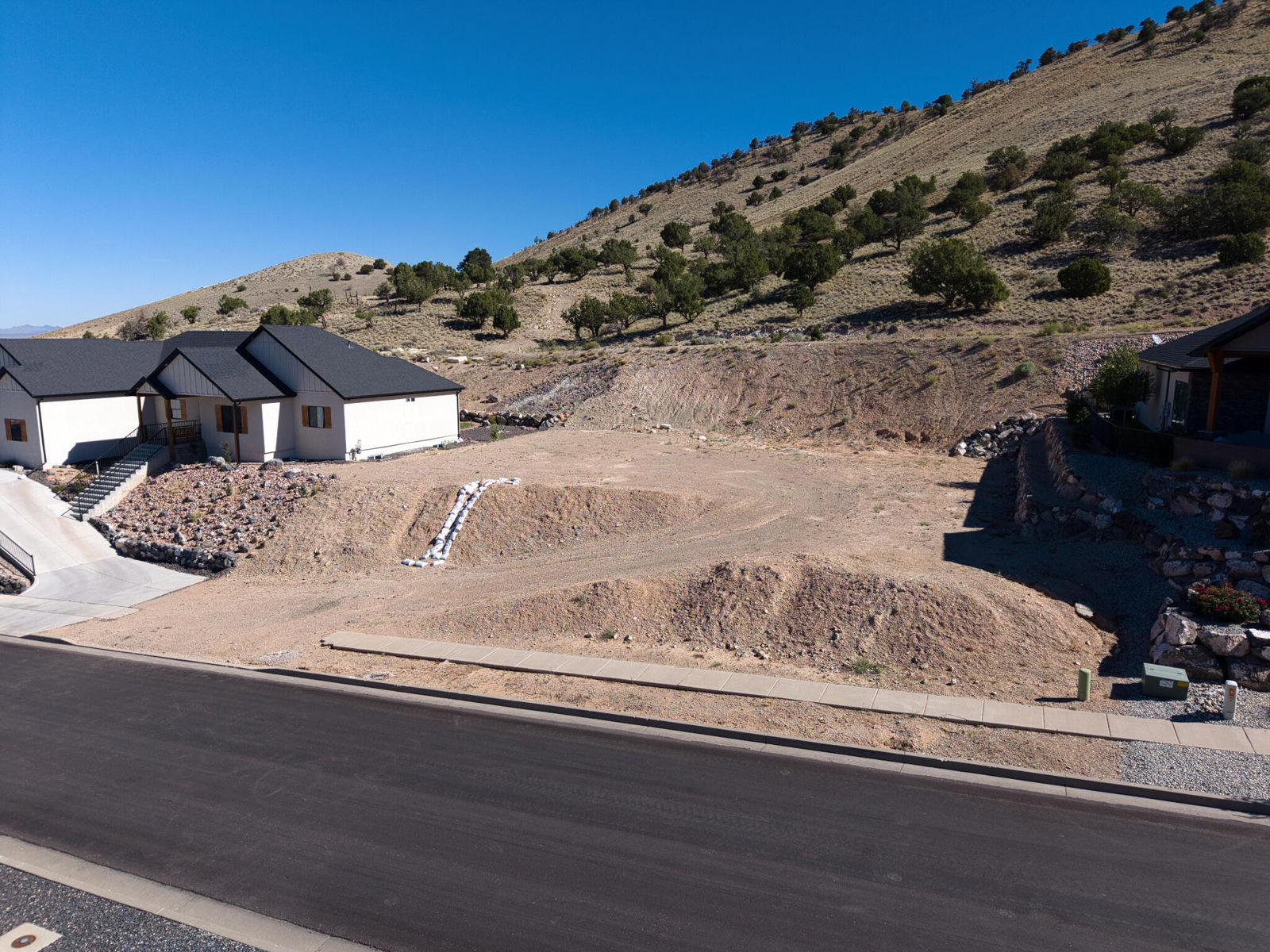 1490 N Knoll ST, Cedar City, photo 9 of 23