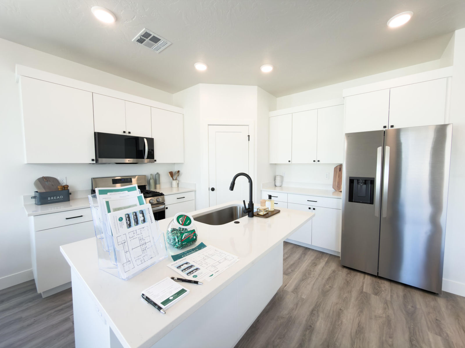 344 W Rosie, Cedar City, photo 15 of 38