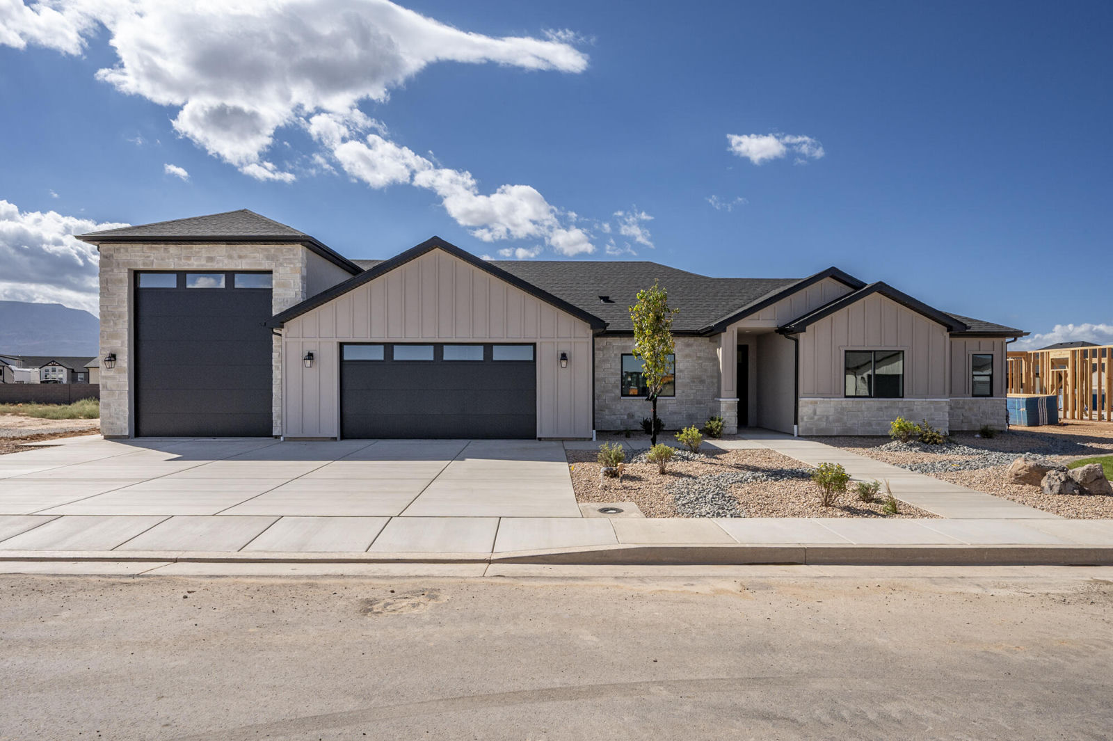 3777 W 975 N, Cedar City, photo 2 of 56