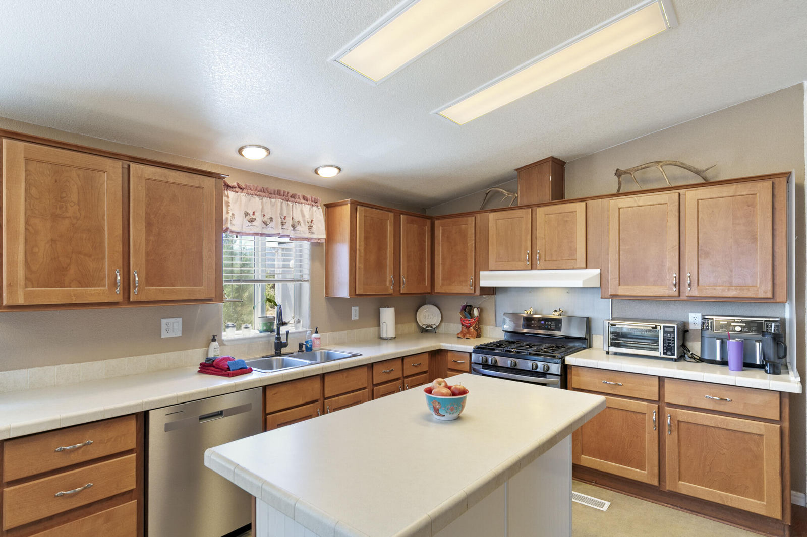 9035 W 1900 S, Cedar City, photo 17 of 47