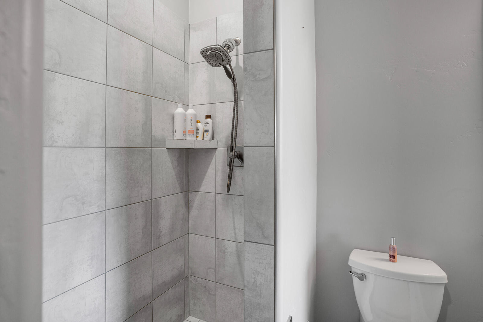 513 W 80 S, Ivins, photo 15 of 78