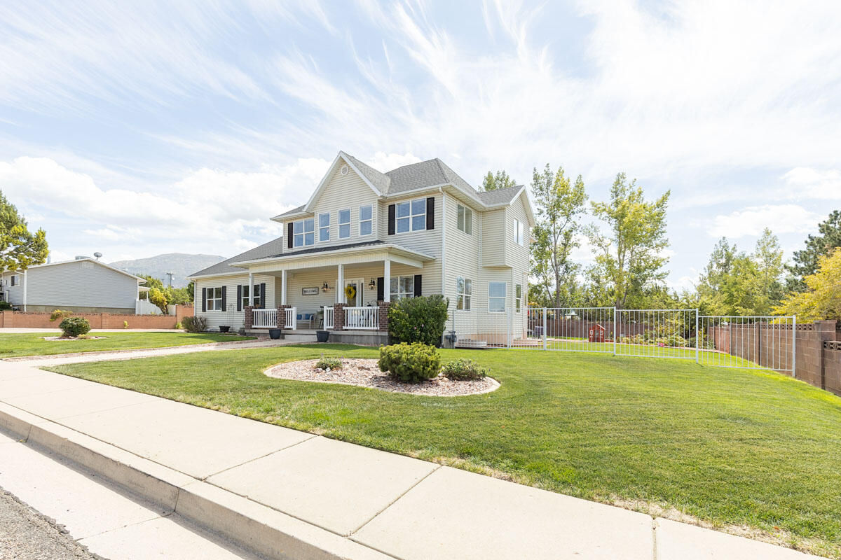 2111 W 546 S, Cedar City, photo 4 of 47