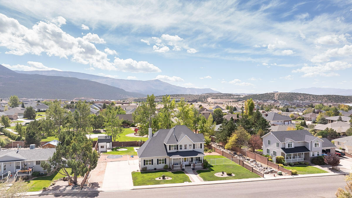 2111 W 546 S, Cedar City, photo 6 of 47