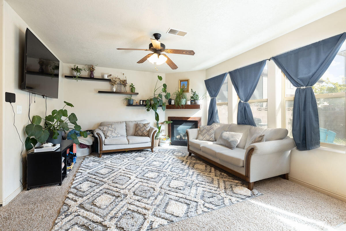 1865 W Clark Parkway N, Cedar City, photo 5 of 17