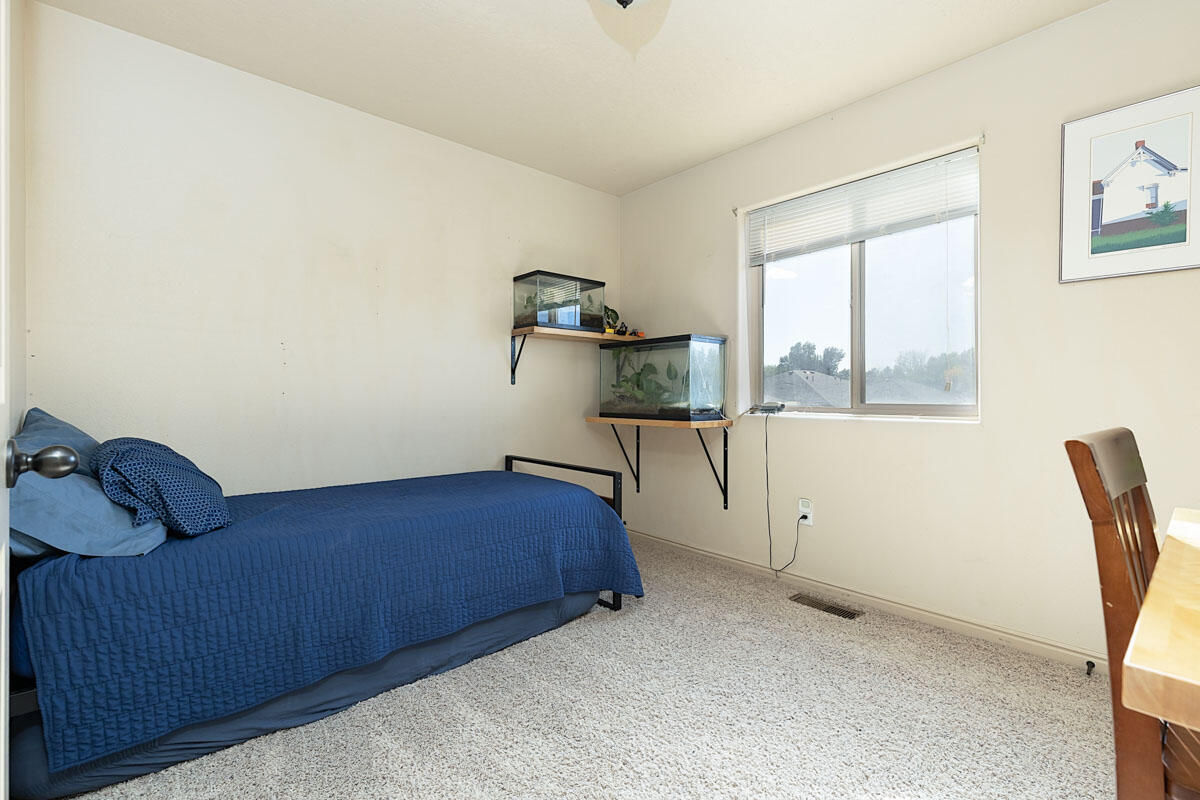 1865 W Clark Parkway N, Cedar City, photo 13 of 17