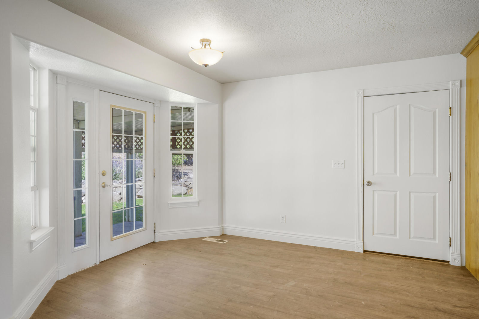 1510 S Cross Hollow DR, Cedar City, photo 13 of 57