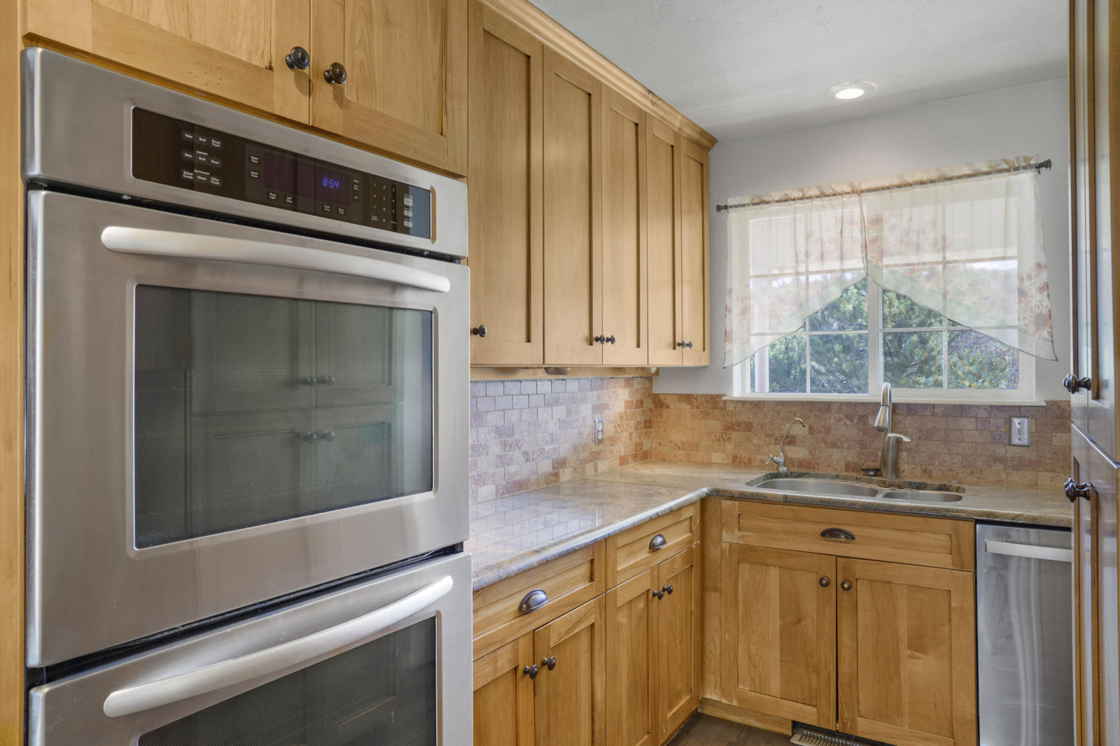 1510 S Cross Hollow DR, Cedar City, photo 9 of 57